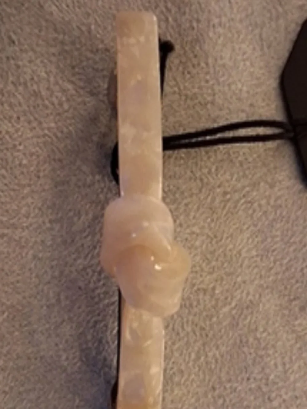 France Luxe L. Erickson Cream Acetate Knot Barrette